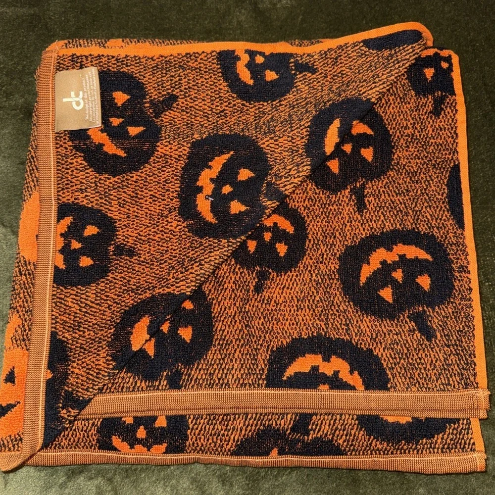 Deborah Connolly Halloween‎ Pumpkin Bath & Hand Towel Set 3pc